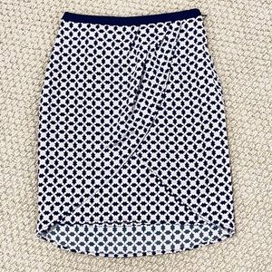 H&M Tulip Skirt- Size 2